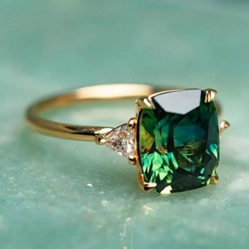 TRINIDAD | Anillo cuadrado con esmeralda