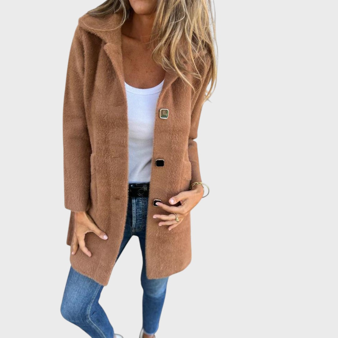 PAZ | Chaqueta con botones decorativos