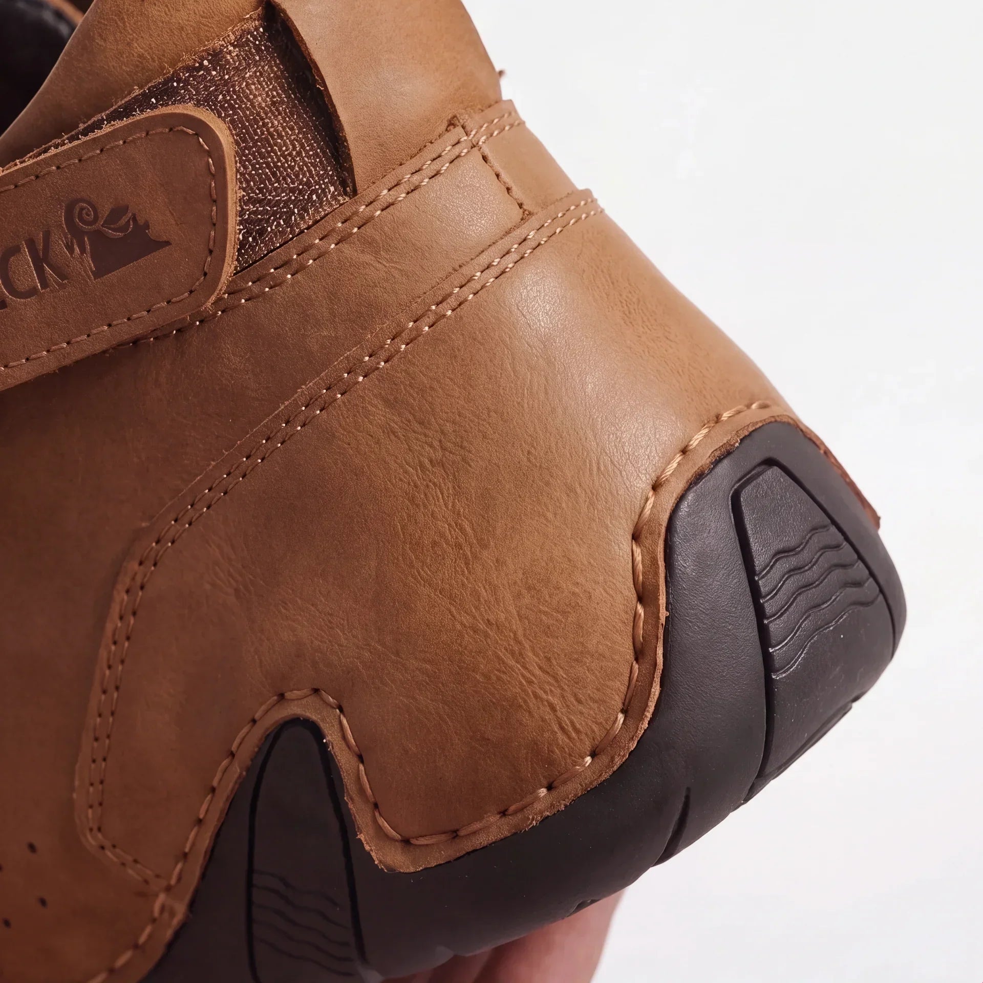 ISIDORA | Zapato ortopédico impermeable